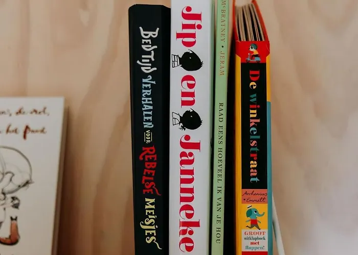 Knus Gezinsverblijf In Cosi Tiny House Op De Veluwe Casa de Férias *